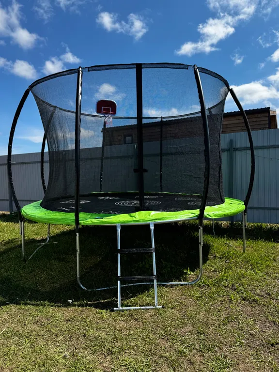 Шикарный новый дом с баней и чаном