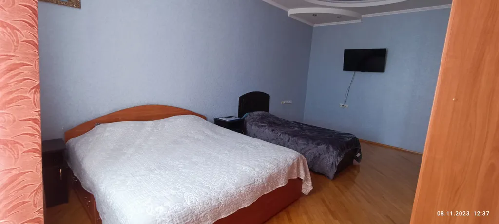 Уютный просторный дом на Крутой