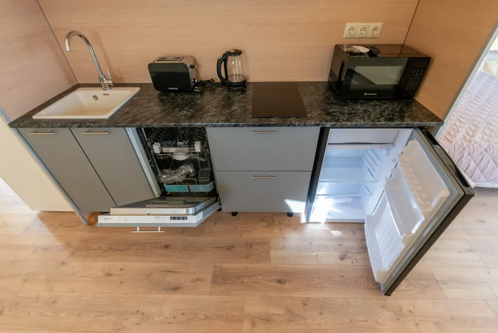 Коттедж Дом Сфера для отдыха и проживания на первой береговой линии — Шаховская