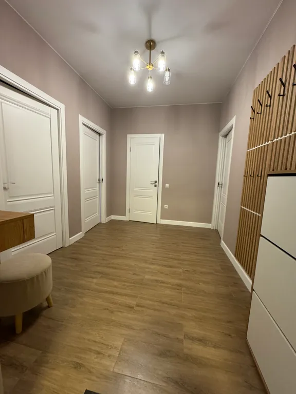 Современная, уютная квартира у парка, с прекрасным видом на море