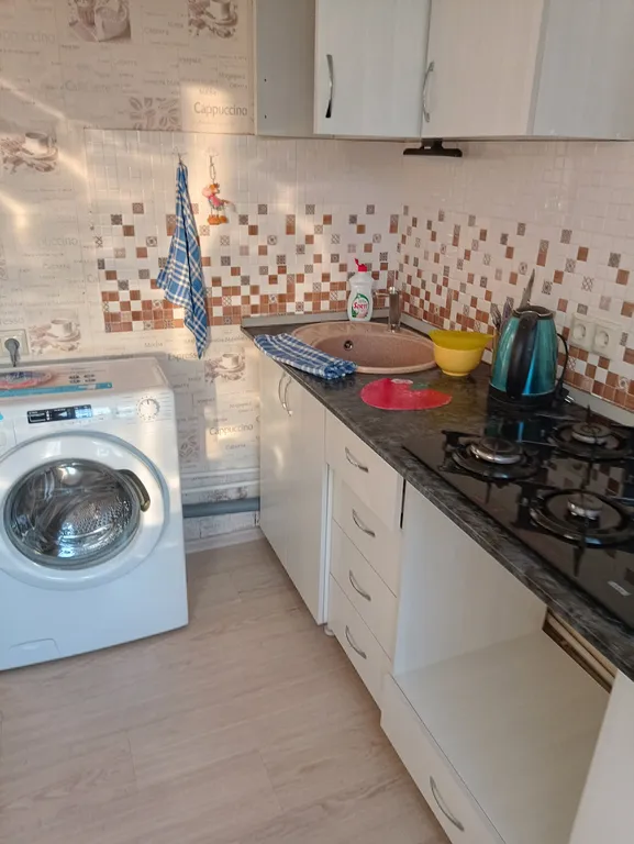 Однокомнатнaя кваpтирa в цeнтрe