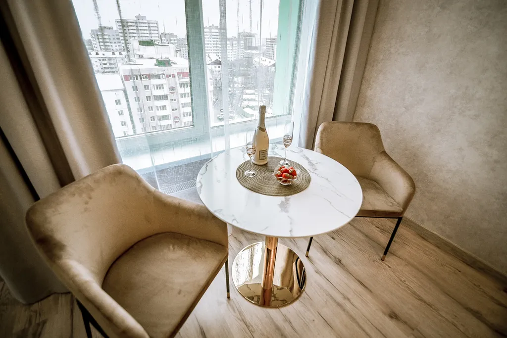 Уютная студия с красивым видом на город