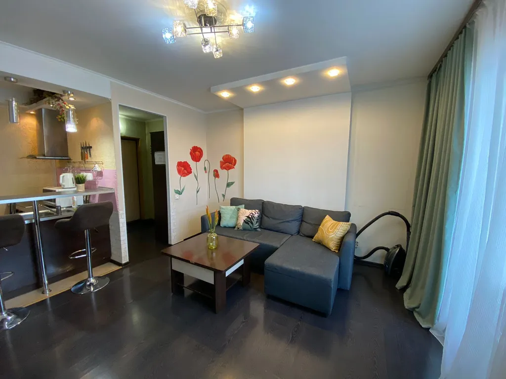 Квартира Квартира 2комн возле ТРЦ "Планета" — Красноярск