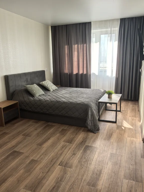 2-комнатная на Фрунзе в центре суперлокация