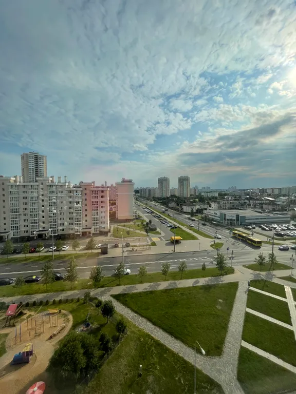 Квартира 1 комнатная квартира новая, чистая, светлая, район Лебяжий — Минск