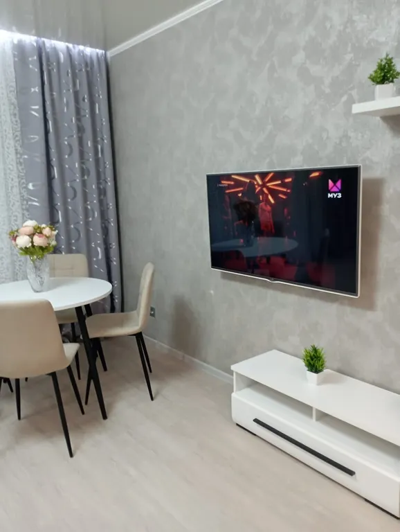 Трехкомнатная квартира на Взлетке бизнес класса