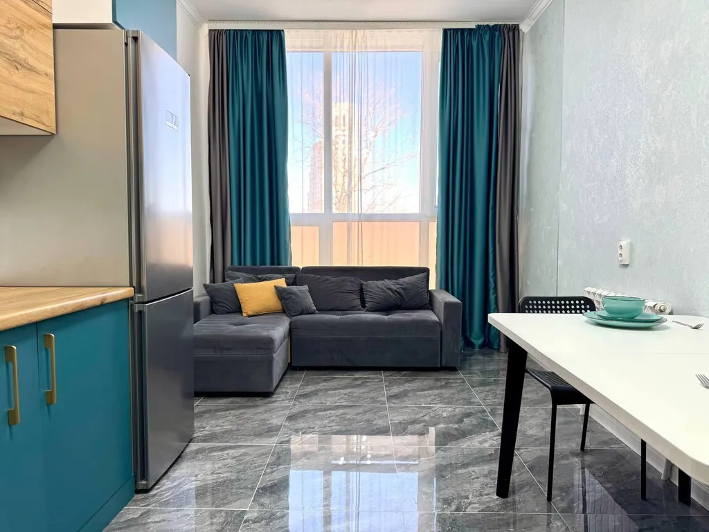 2-комнатная квартира возле Посольства стран