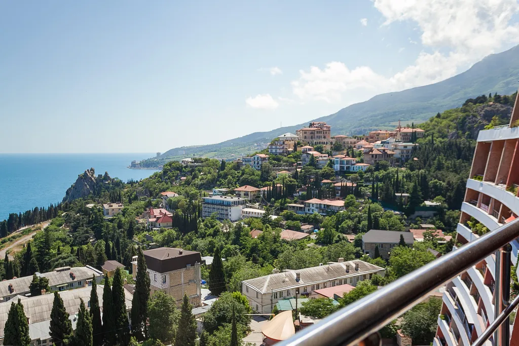 3-комнатная квартира 180В с видом на море