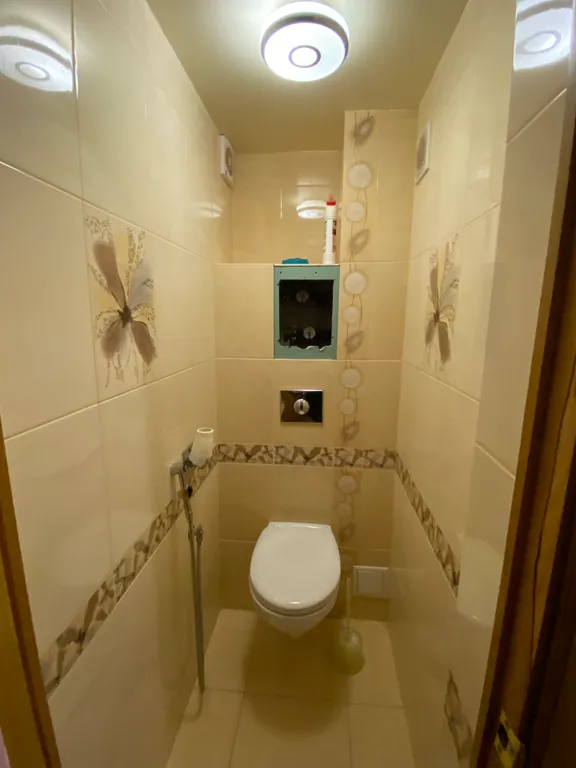 Бюджетная трешка в центре города