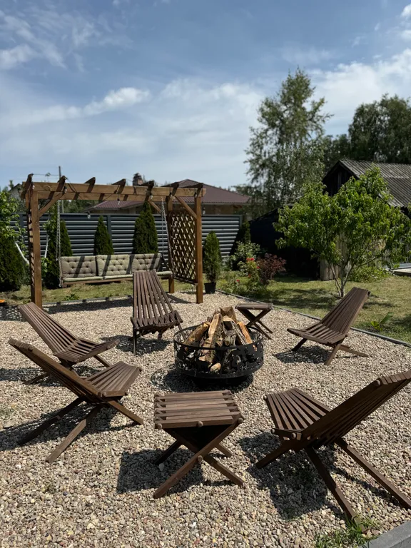 Дом с баней и бассейном