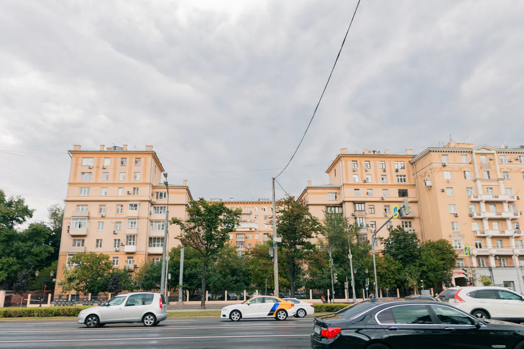 Квартира 3-комнатная Квартира — Москва