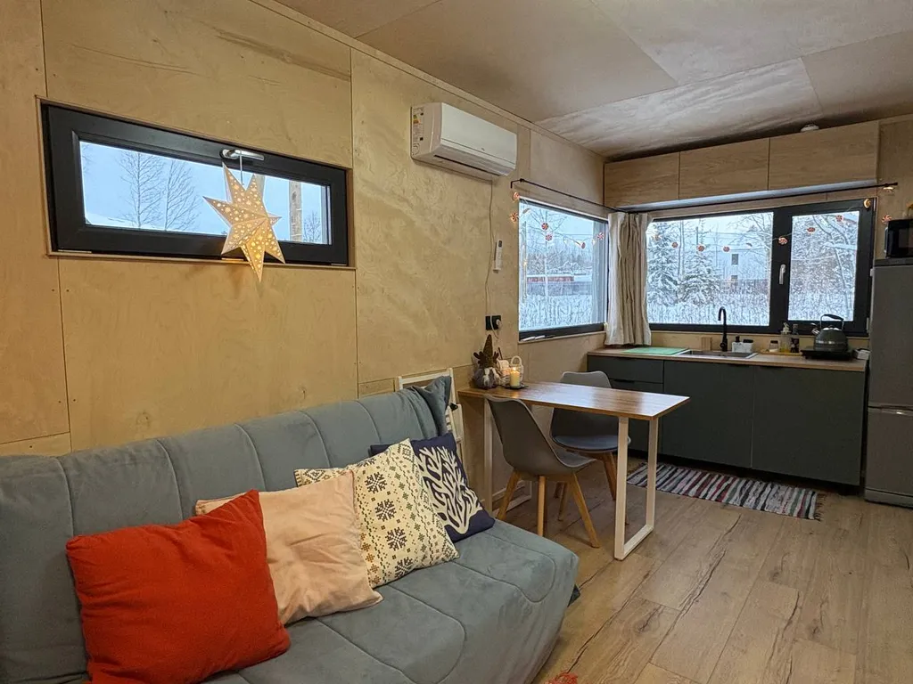 Уютный домик с сауной у леса