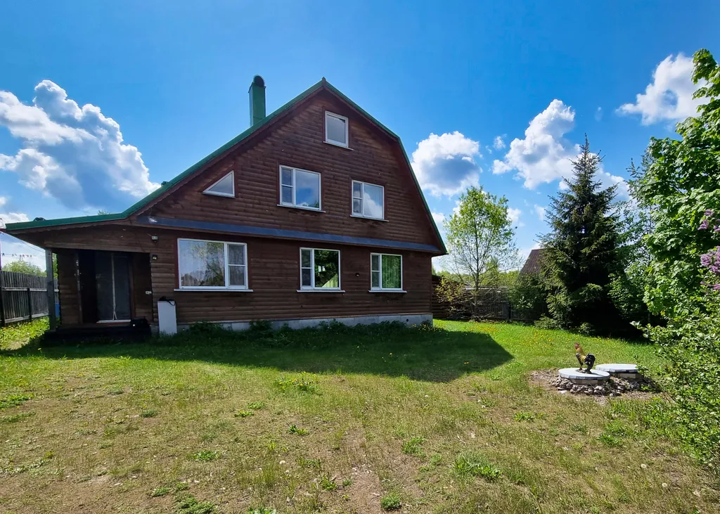 Коттедж Дом с детской площадкой и видом на озеро — аренда посуточно в Осташков (Селигер)