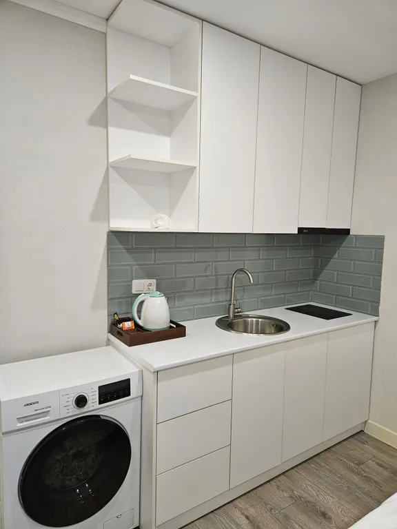 Студия на первой линии