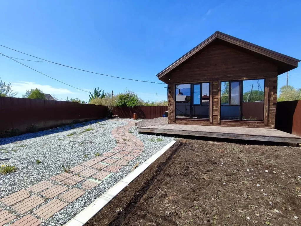 Уютный загородный дом в черте города