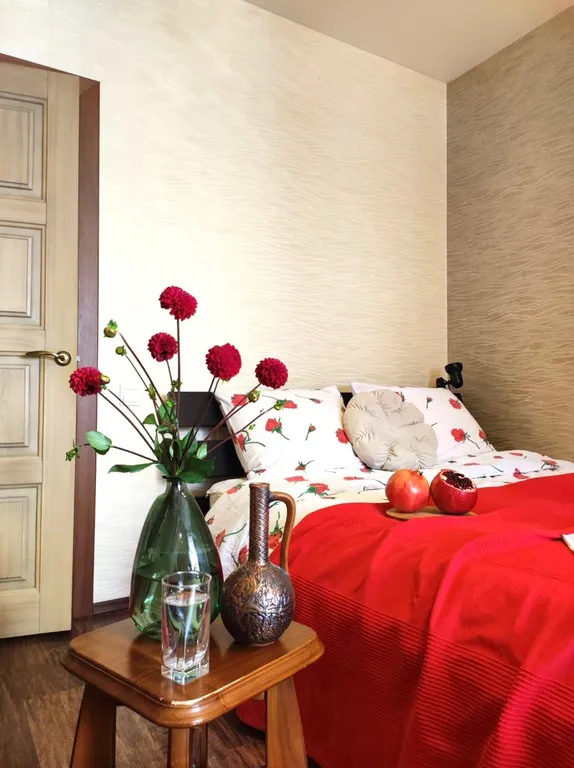 Однушка на Золотой Набережной