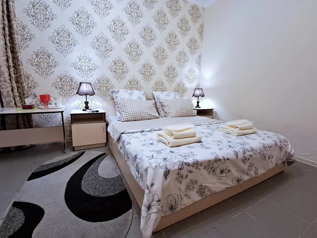 Квартира Номер в сердце города.Главный пр-т Азовский-2 мин.Набережная,пляж-5мин — аренда посуточно в Бердянск