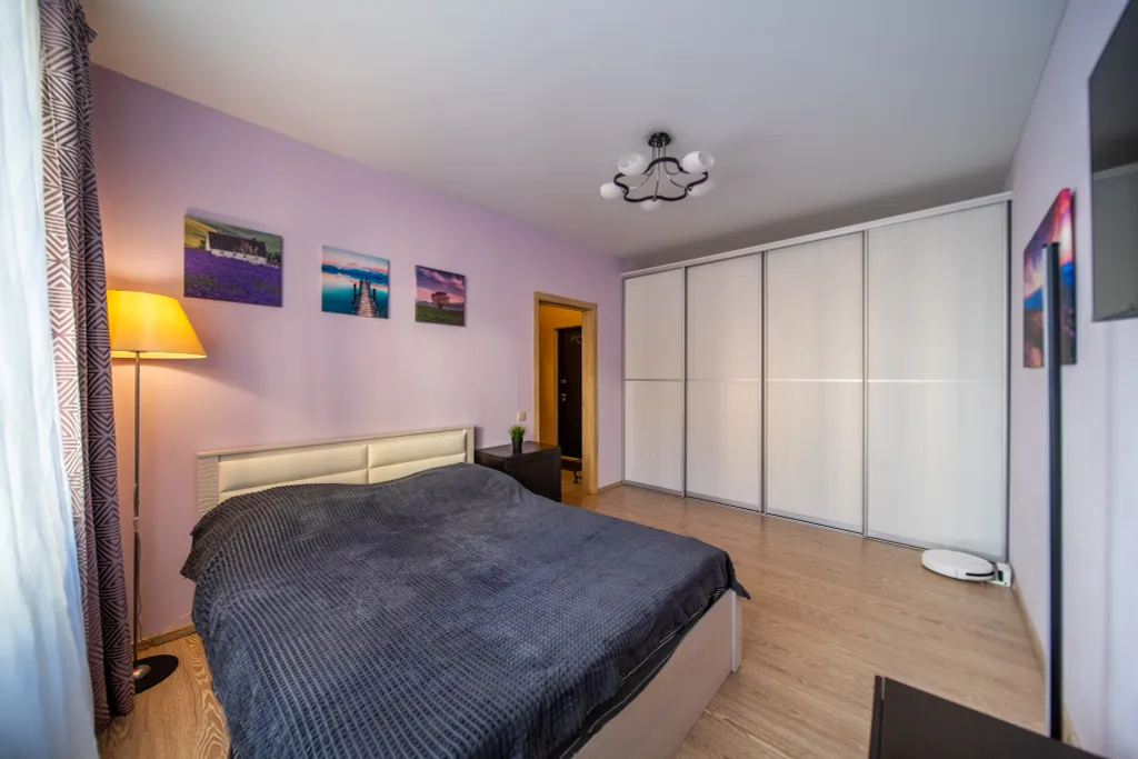 Атмосферная квартира с Алисой и умным светом у метро Дыбенко