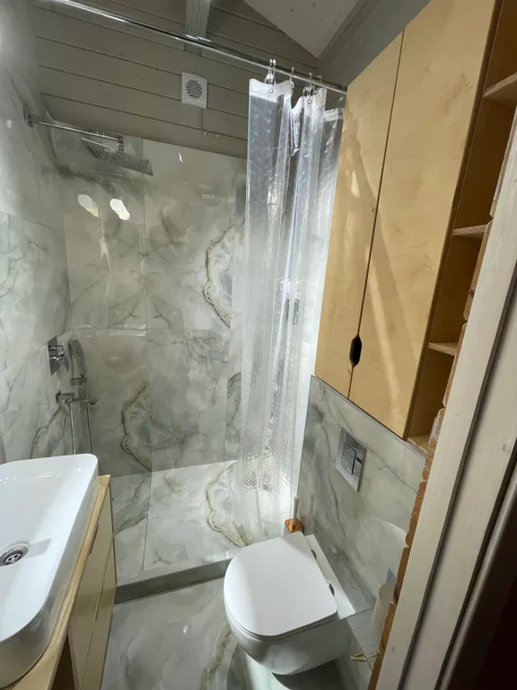 Цей коттеджи с видом на цейские горы