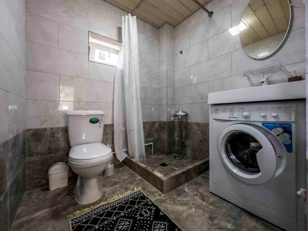 Зелёная 2-комнатная квартира