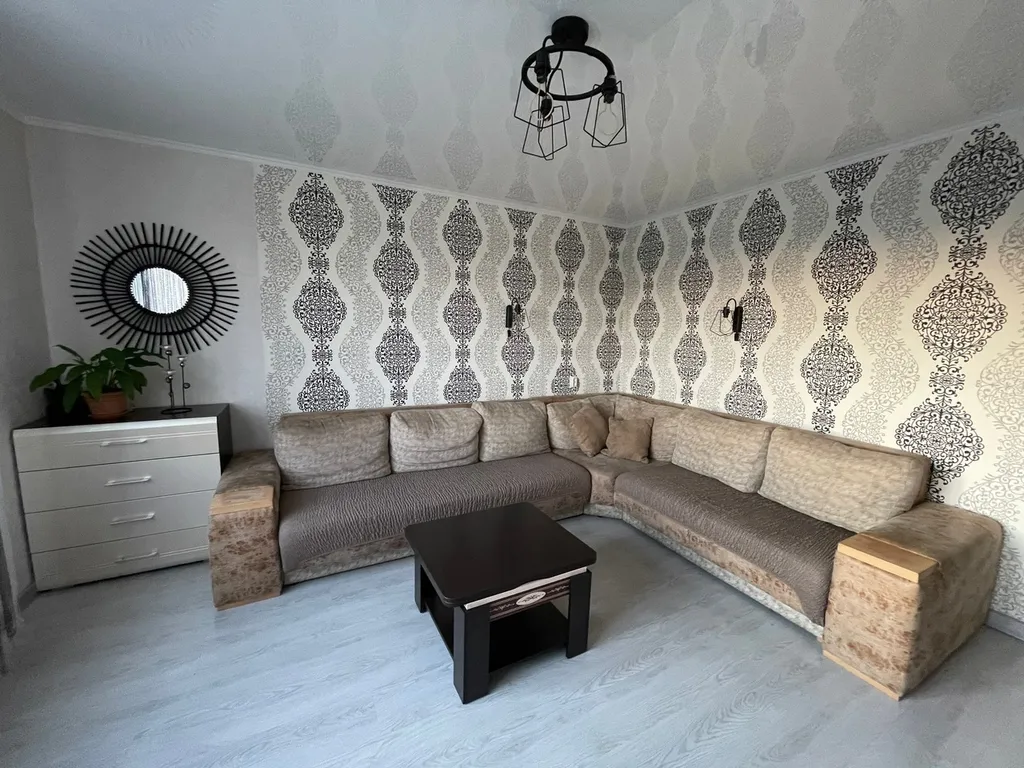 Квартира Квартира Просторная двушка в зеленом районе — Калининград