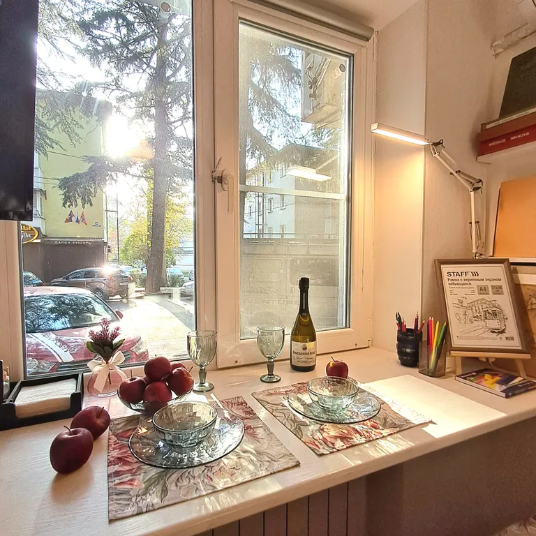 Арт-квартира художника — аренда посуточно в Туапсе