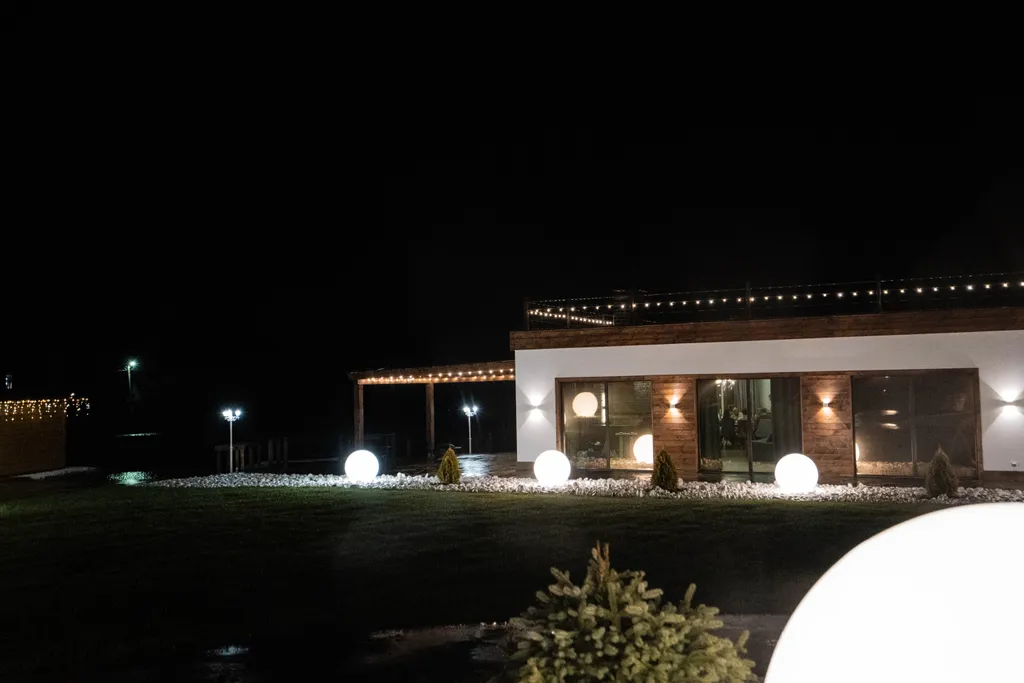 Дом в стиле лофт с камином