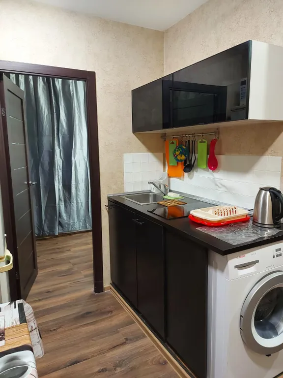 Квартира Квартира Зелёный район рядом с метро — Санкт-Петербург