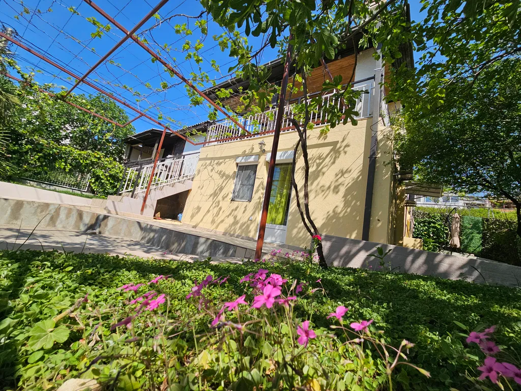 MonteBar1 часть дома с отдельным входом