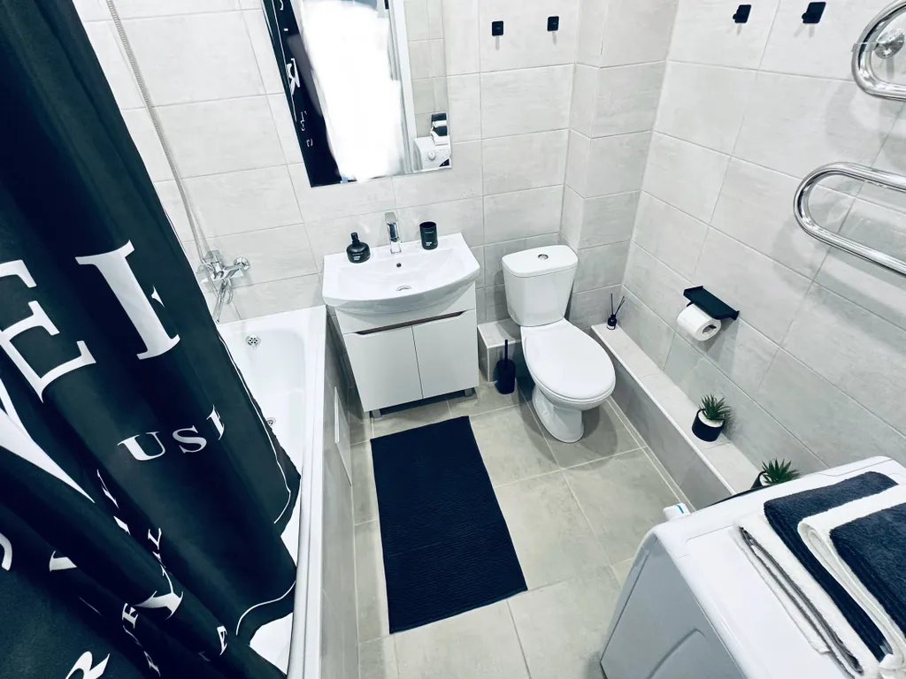 Студия с видом на город