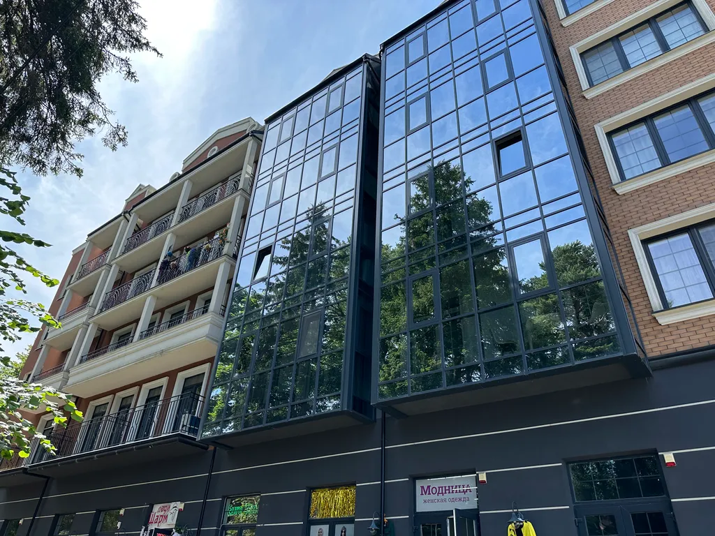 Штольц 2-ух комнатные апартаменты 75м