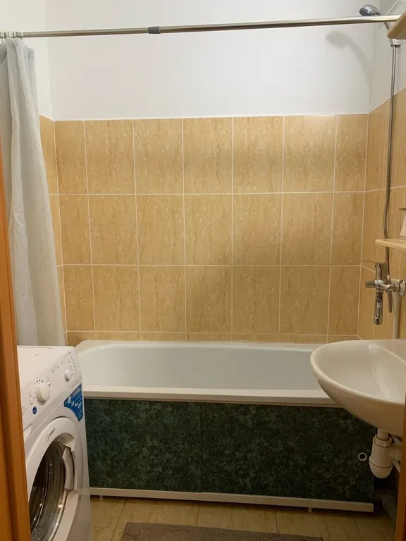 Квартира 1-комнатная Квартира — Колпино