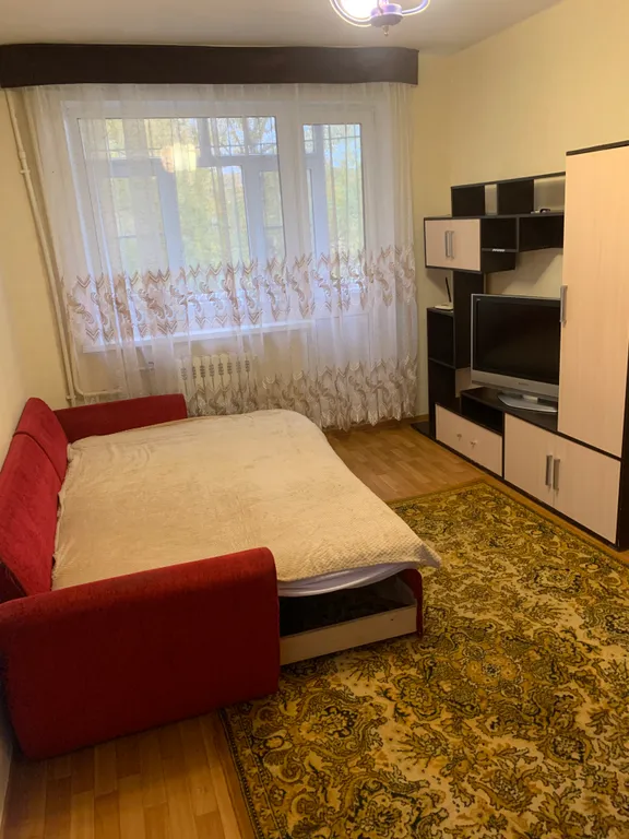 Уютная квартира на рабочем поселке — аренда посуточно в Ливны