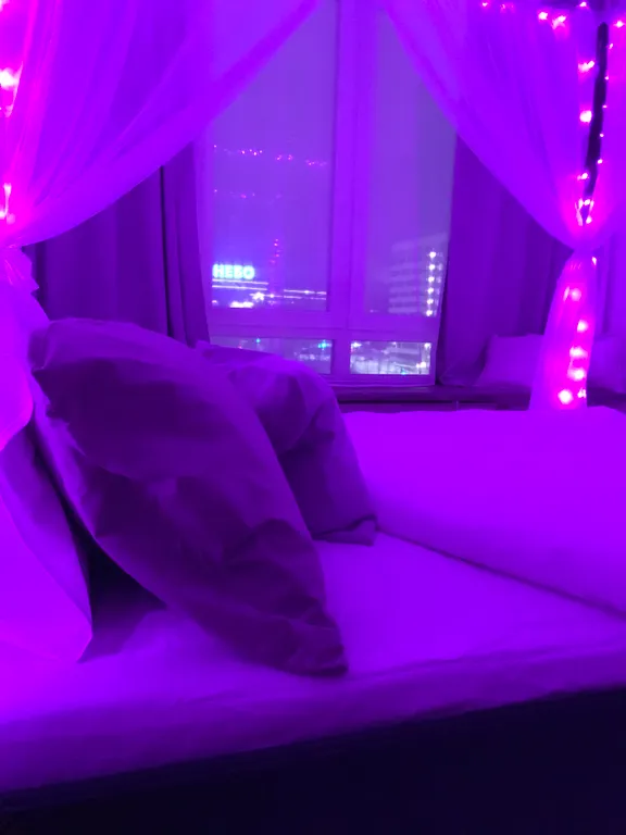 Квартира Квартира Романтичная студия с джакузи и подсветкой в самом центре — Нижний Новгород