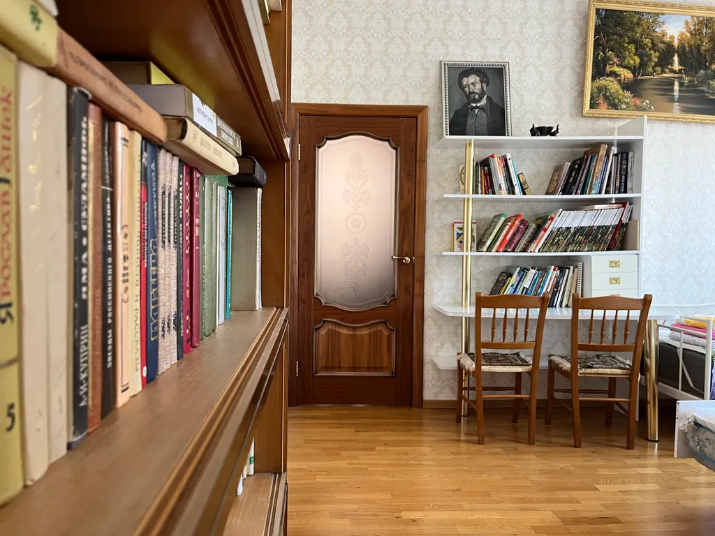 Квартира на усадьбе в купеческом центре исторического города