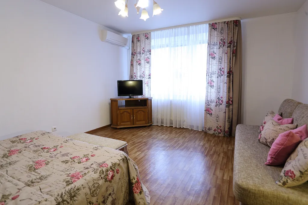 flat-all 81 Rustik, 1-комнатная  до 5 мест, паркинг, ТРЦ ГЧ