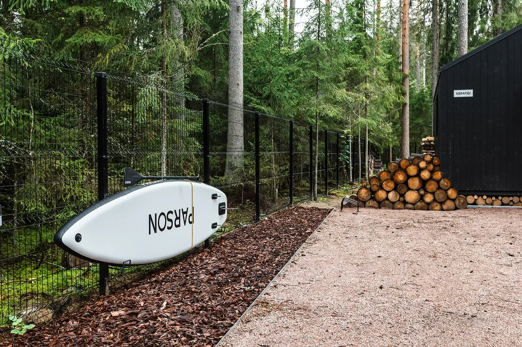 Коттедж Дом с ванной у панорамного окна в хвойном лесу by Lynwood — Вырица