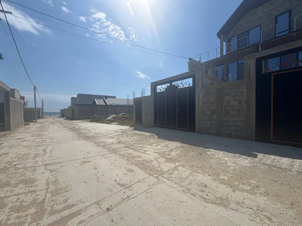 Дом на берегу моря