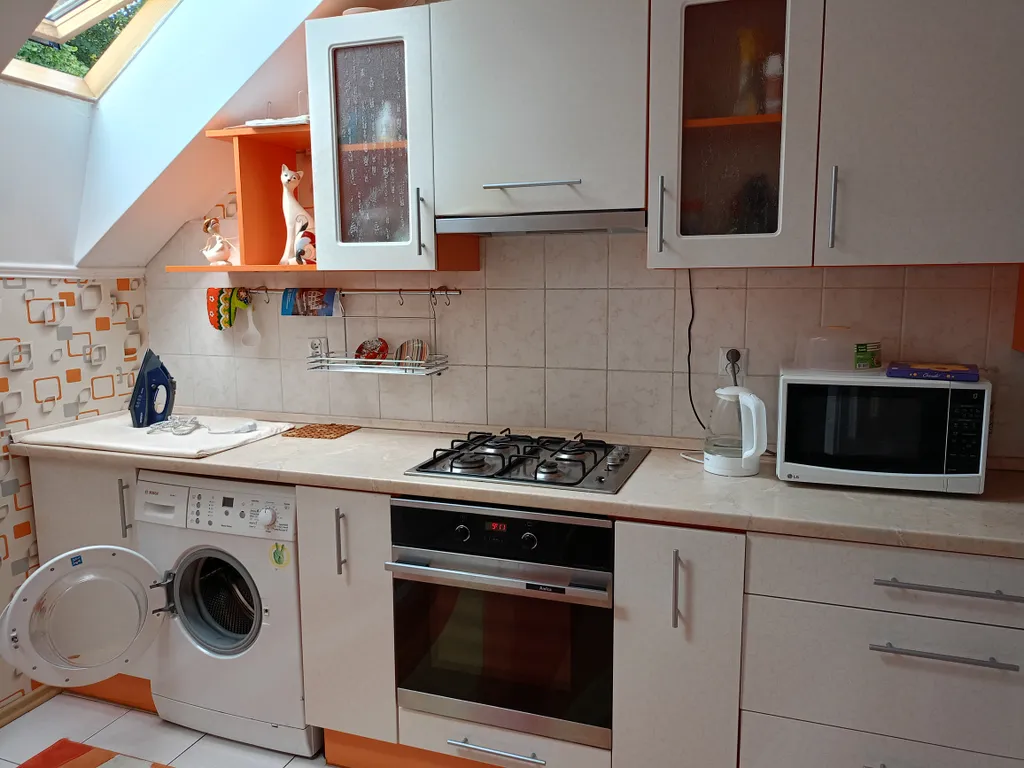 Квартира Уютная полумансарда в сердце курорта — аренда посуточно в Пионерский