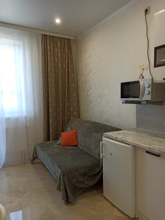 Светлая евродвушка с закрытой стоянкой