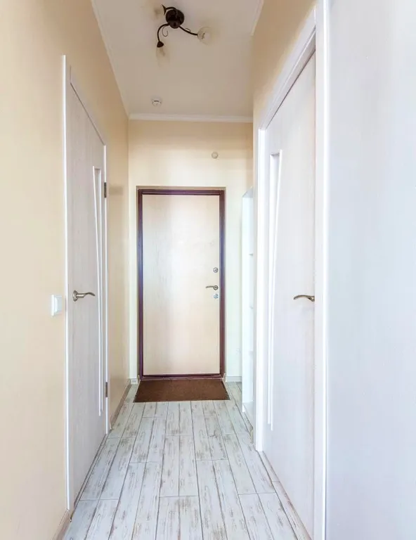 Уютная светлая квартира недалеко от метро Дыбенко