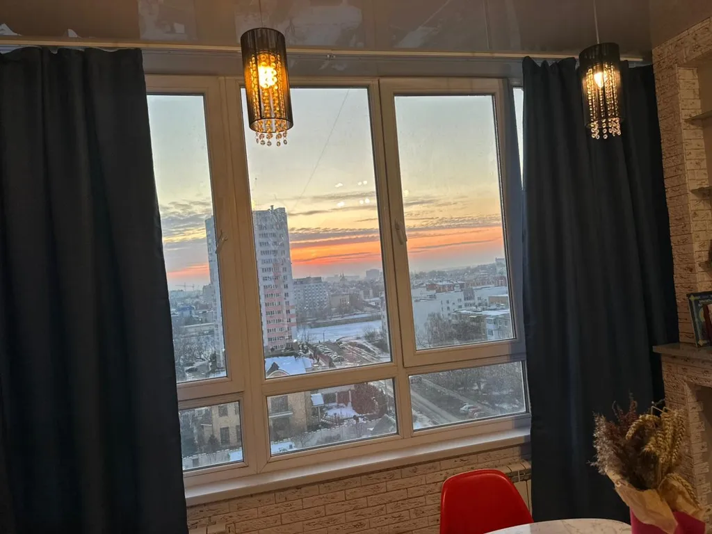 Студия с панорамным видом на Оку