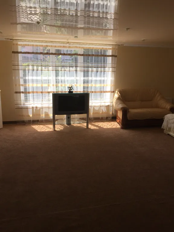 Уютный дом с личным двором