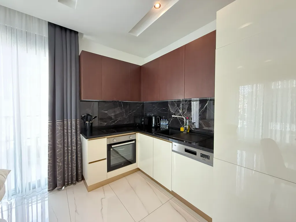 SA Apartments! Luxury 2bd Flat 350m to the Cleopatra Beach