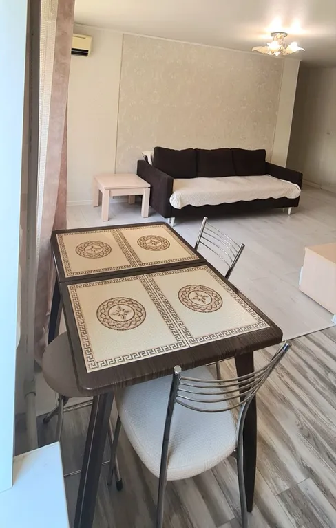 Квартира 2-комнатная Квартира — Волгоград