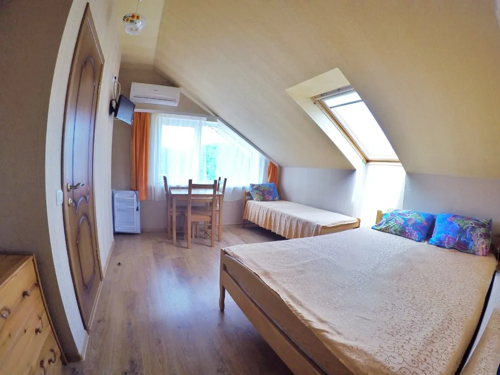 Квартира Трехместный номер без балкона с видом на горы — Лазаревское