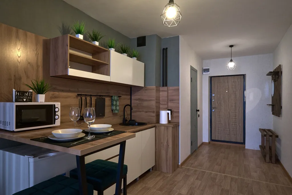 Студия №8 с видом на реку