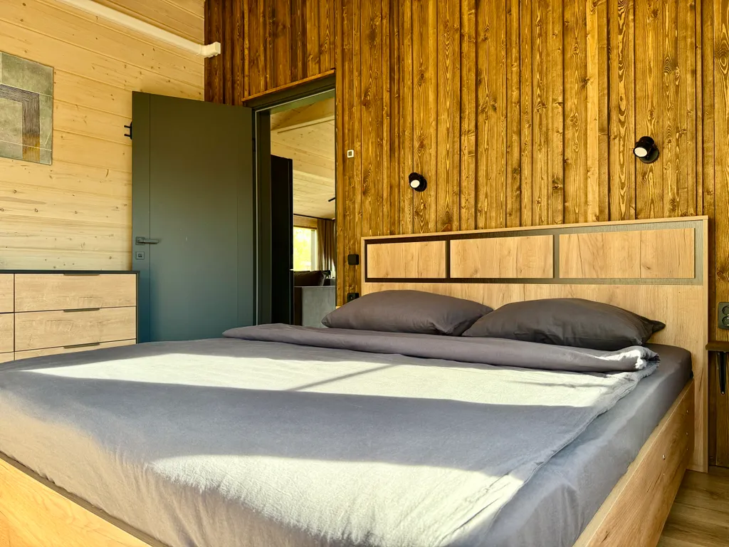 Уютный дом с чаном