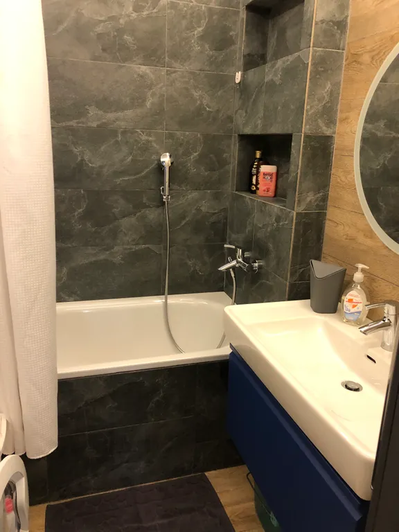 Уютная большая квартира в тихом районе рядом с центром города