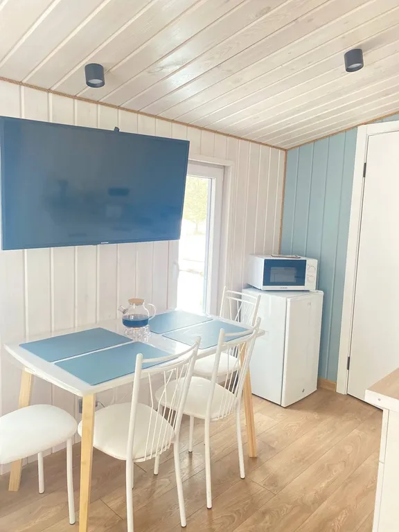 Душевный домик с баней в лесу